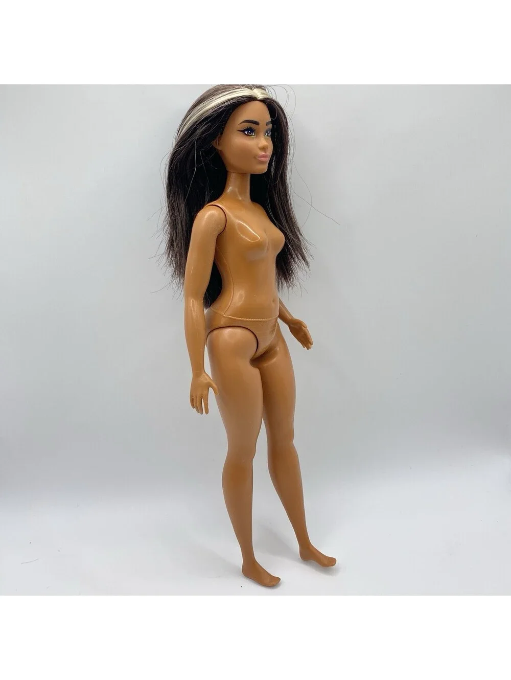 Nude Barbie Fashionistas Doll 179 Curvy Long Highlighted Hair B19